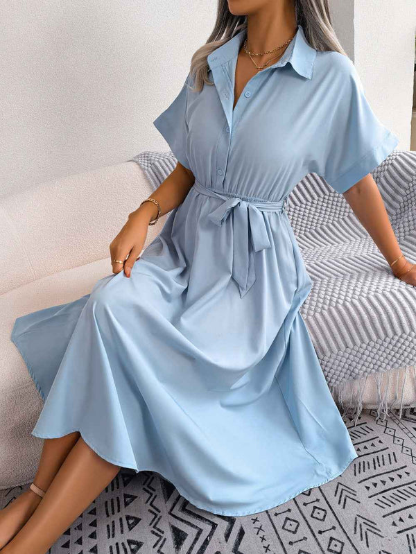 Chic Collared Dress with Belt