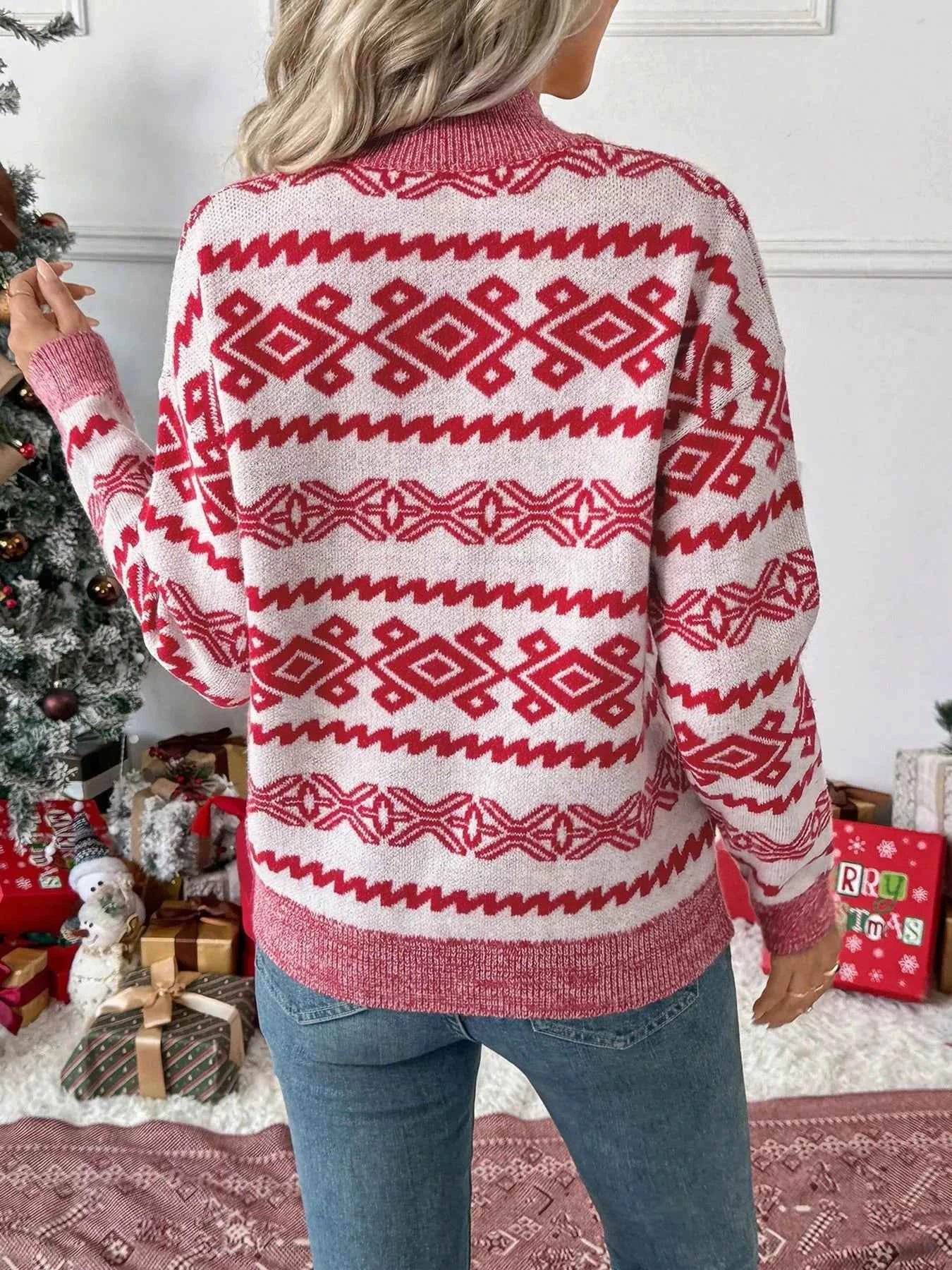Cheers Christmas Long Sleeve Sweater - Festive Round Neck Design